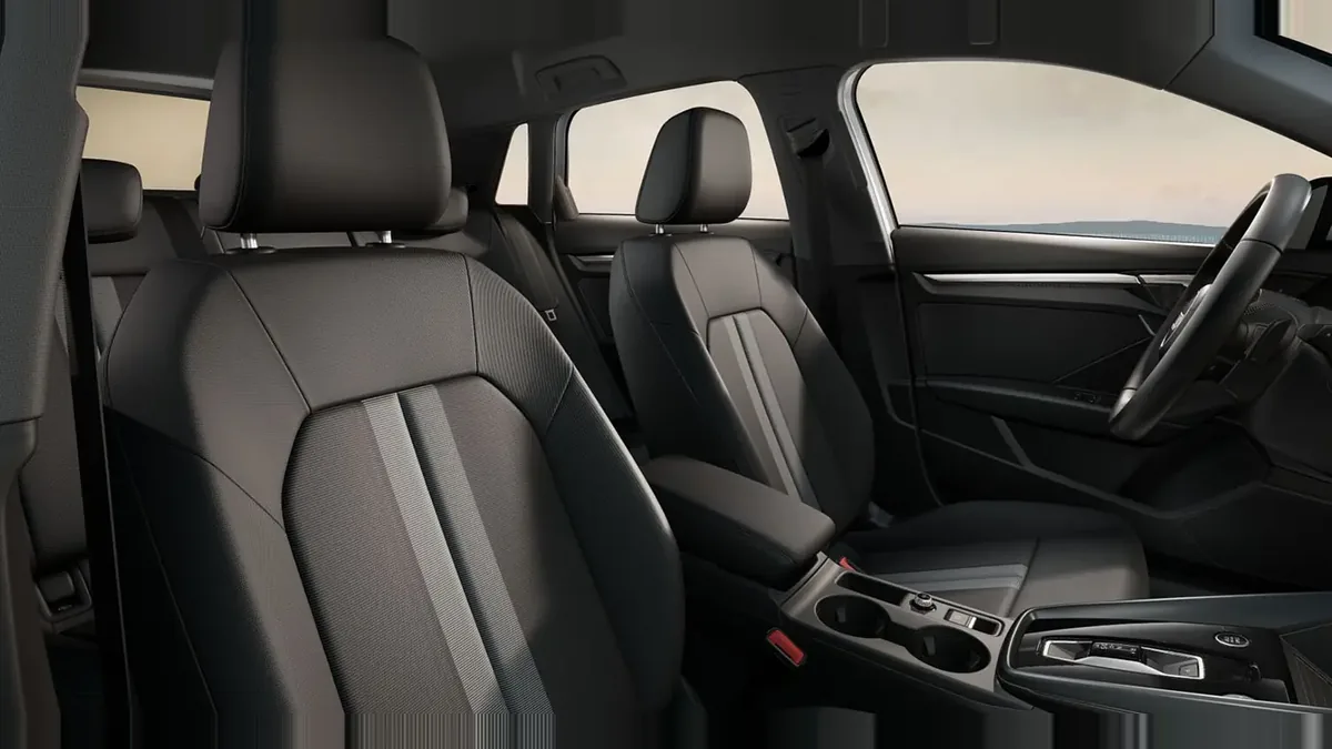 Audi A3 Sportback Advanced TFSI S Tronic en renting en Barcelona — vista 7