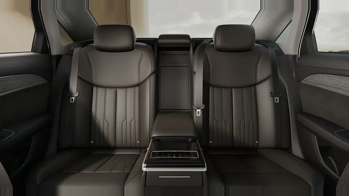 Audi A8 50 TDI 210kW (286CV) Quattro Tiptronic en renting en Barcelona — vista 6