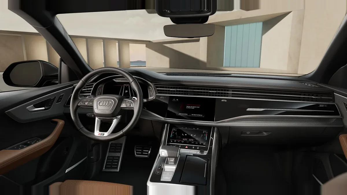 Audi RS Q8 441kW TipTronic en renting en Barcelona — Delantera