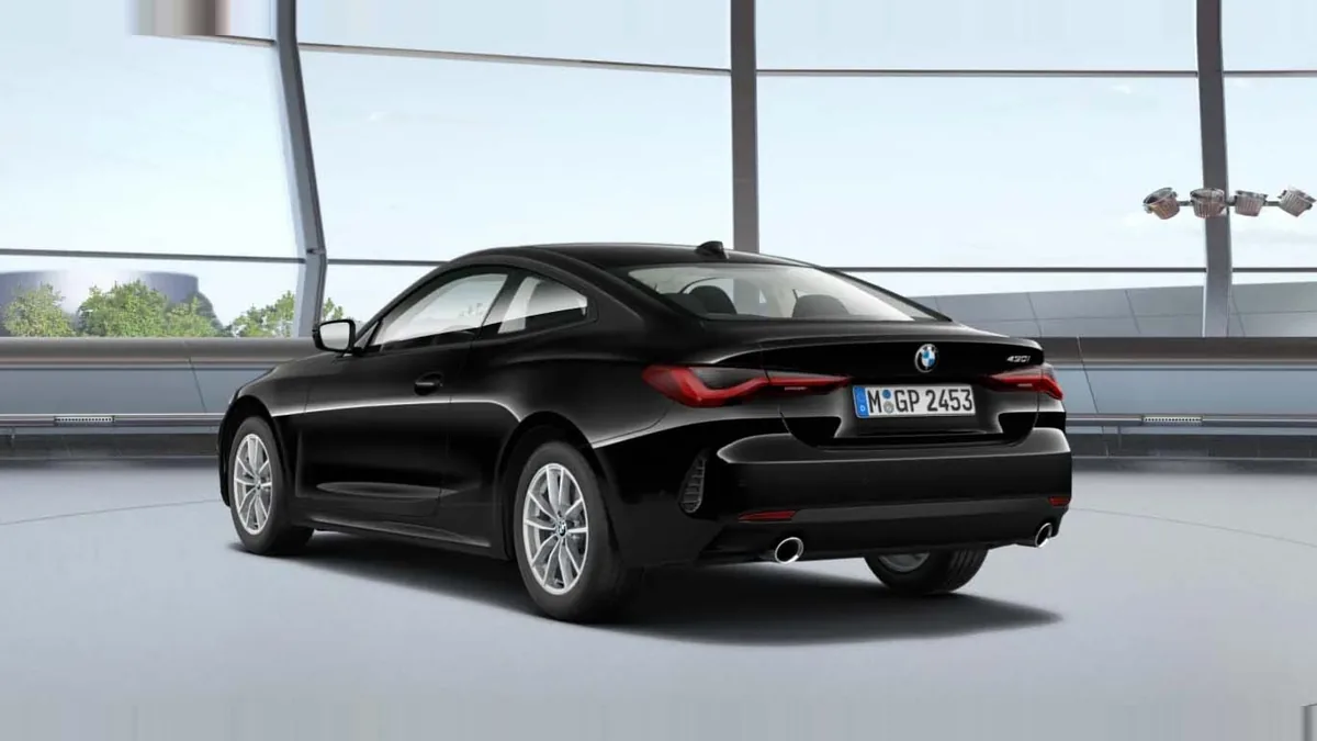 BMW Serie 4 430i xDrive Coupé en renting en Barcelona — Interior