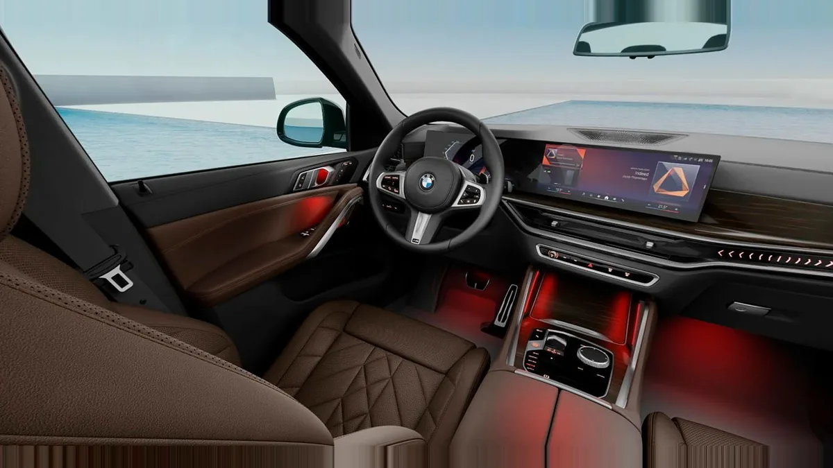 BMW X6 xDrive30d M Sport en renting en Barcelona — Delantera