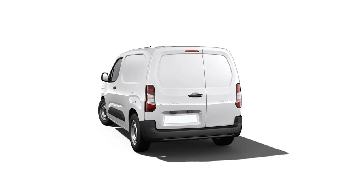 Citroën Berlingo Talla M BlueHDI 100cv van en renting en Barcelona — Delantera