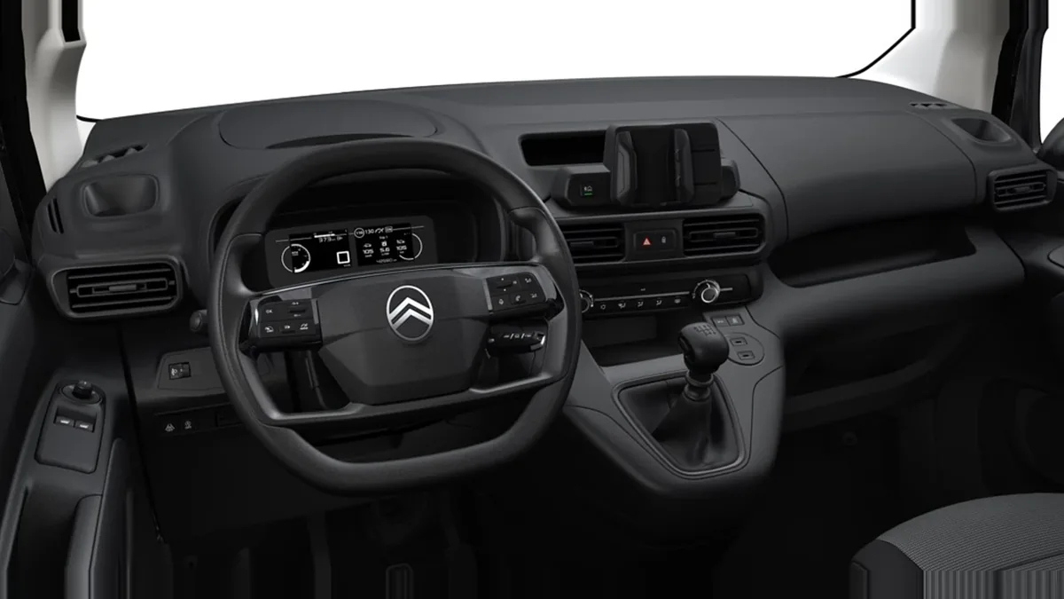 Citroën Berlingo Talla M BlueHDI 100cv van en renting en Barcelona — Interior