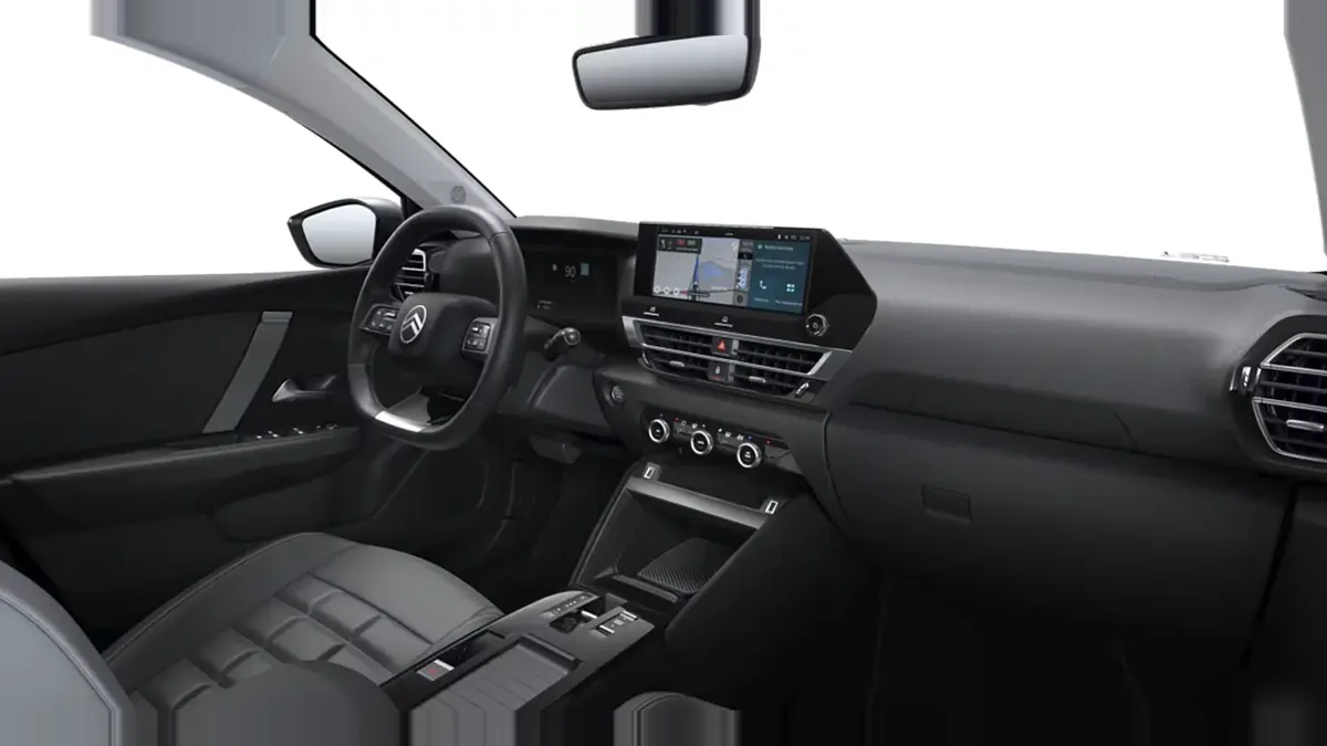 Citroën C4 Hybrid e-DCS6 Max 145CV en renting en Barcelona — Interior