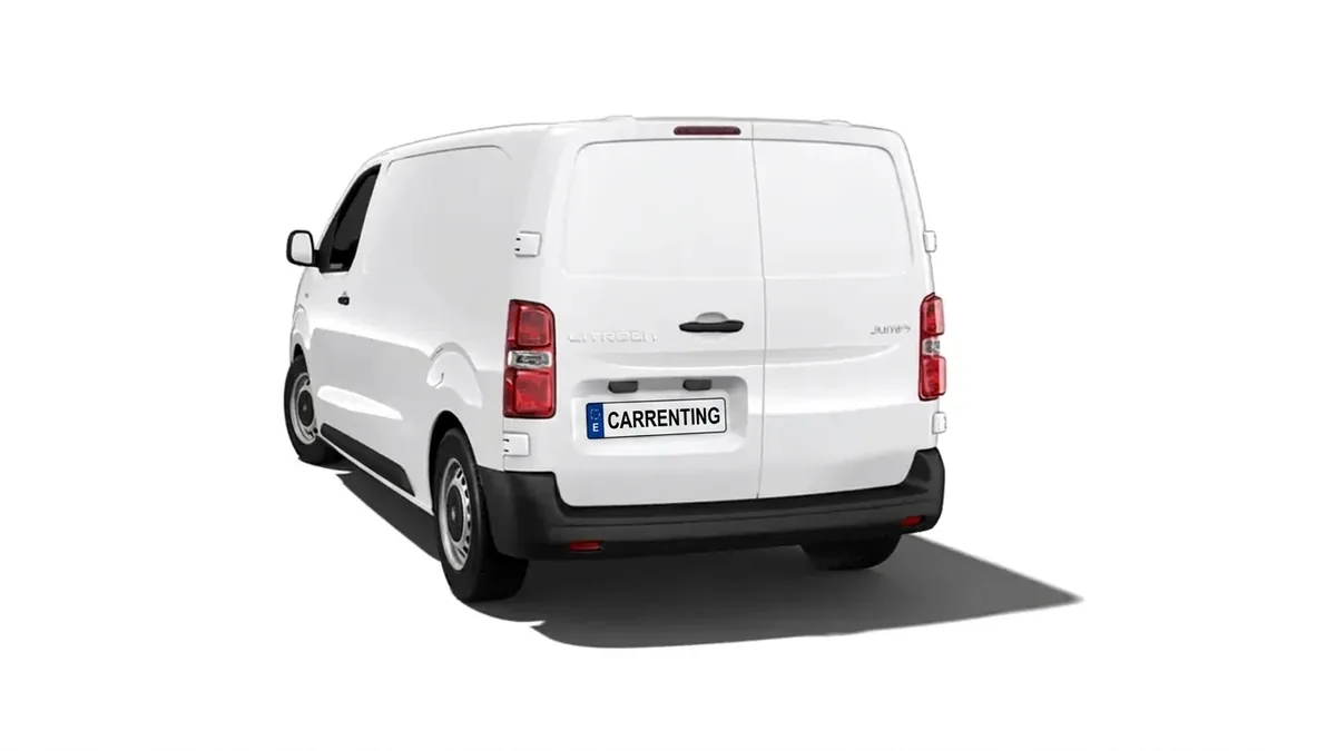 Citroën Jumpy Furgón Talla M BlueHDi 120 S&S en renting en Barcelona — Delantera