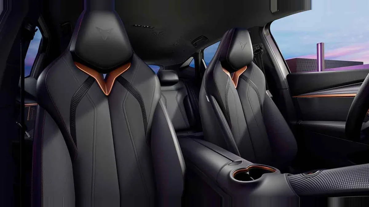 CUPRA Tavascan Endurance First Edition en renting en Barcelona — Interior