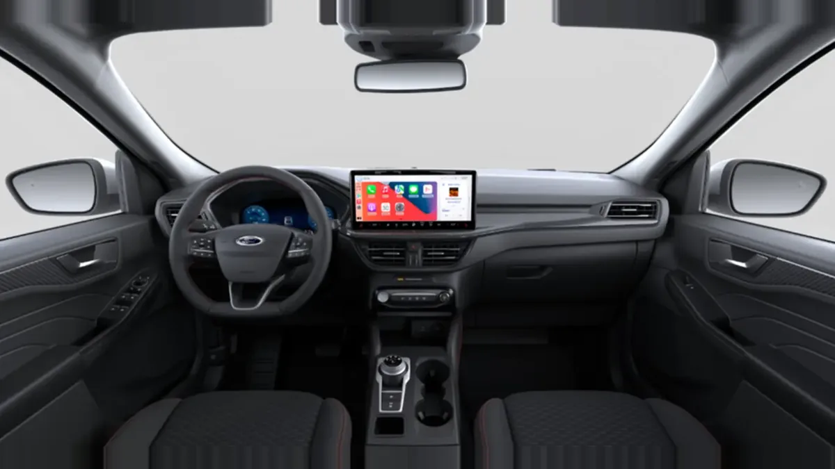 Ford Kuga ST-Line 2.5 Duratec PHEV 243cv II en renting en Barcelona — Delantera