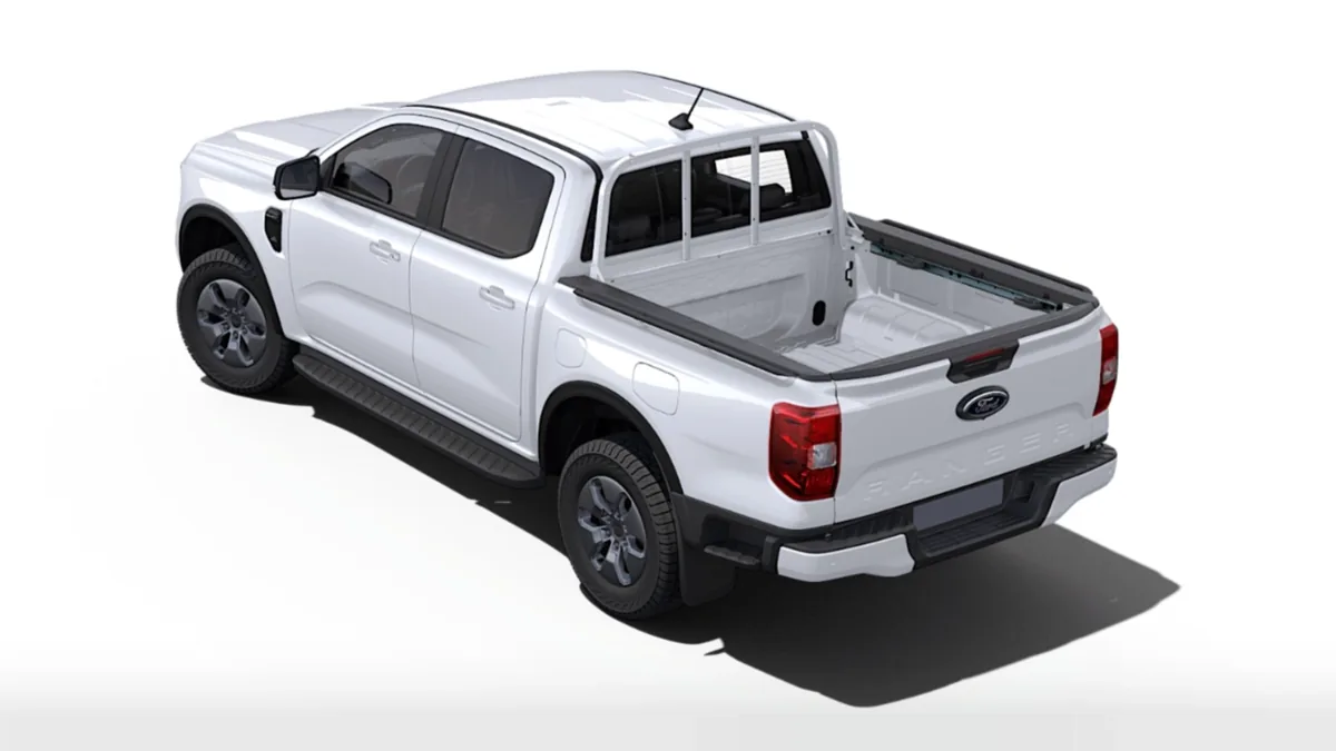 Ford Ranger XLT Doble Cabina 2.3 TVCT PHEV 280CV Automática II en renting en Barcelona — Trasera