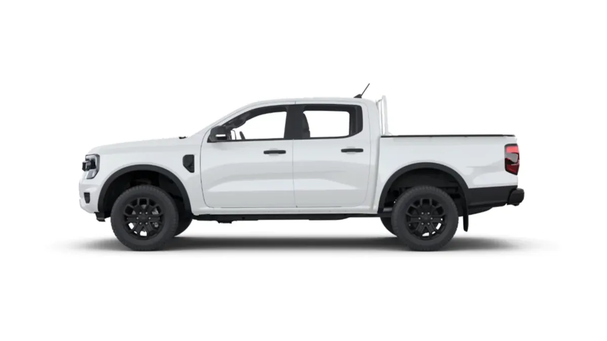 Ford Ranger XLT Doble Cabina 3.0 EcoBlue V6 240CV Automático en renting en Barcelona — Lateral