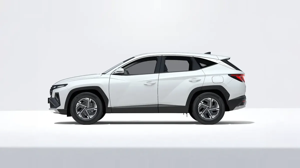 Hyundai Tucson FL 1.6T 239CV HEV AT Klass en renting en Barcelona — Trasera