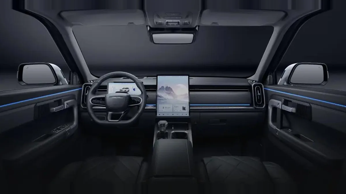 Jaecoo 7 PHEV Business 1.5 TGDI 205kW (279CV) FWD en renting en Barcelona — Trasera