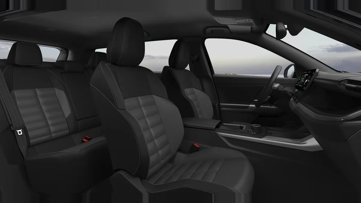 Jeep Compass 1.2 MHEV Altitude 145CV en renting en Barcelona — vista 6