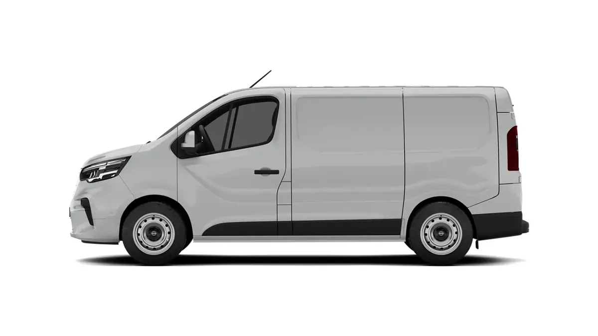 Nissan Primastar Furgón 2.0 DCI S&S L1H1 Acenta 110CV (MERCANCÍAS PROPIAS) en renting en Barcelona — Lateral