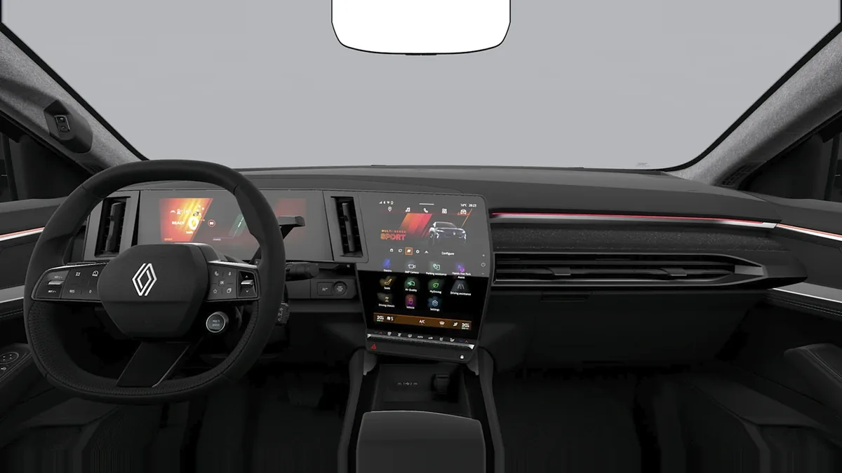 Renault RAFALE TECHNO E-TECH FULL HYBRID 200CV en renting en Barcelona — Delantera