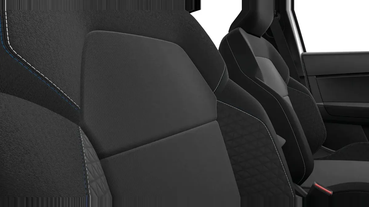 Renault Symbioz Evolution E-Tech Full Hybrid 117kW (160CV) en renting en Barcelona — Interior