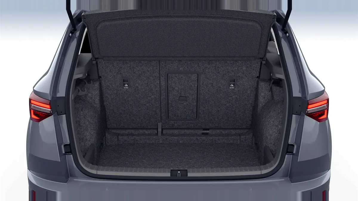 Škoda Karoq Selection 2.0 TDI 150cv 4x4 DSG en renting en Barcelona — vista 8