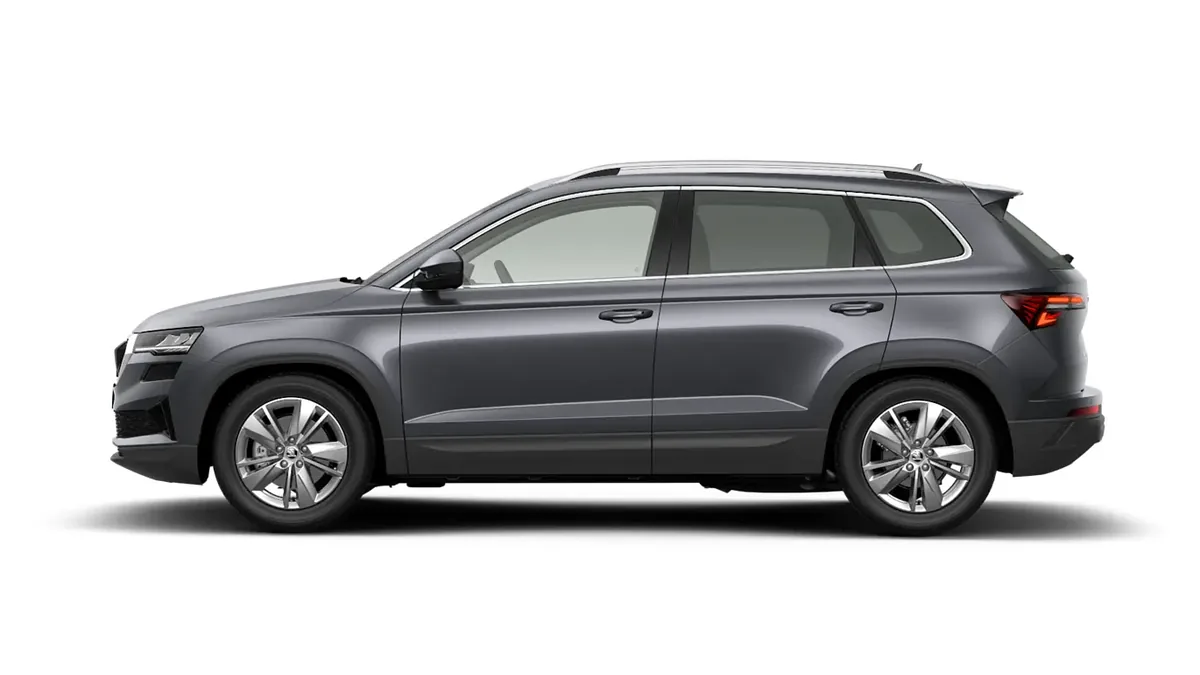 Škoda Karoq Selection 2.0 TDI DSG en renting en Barcelona — Delantera