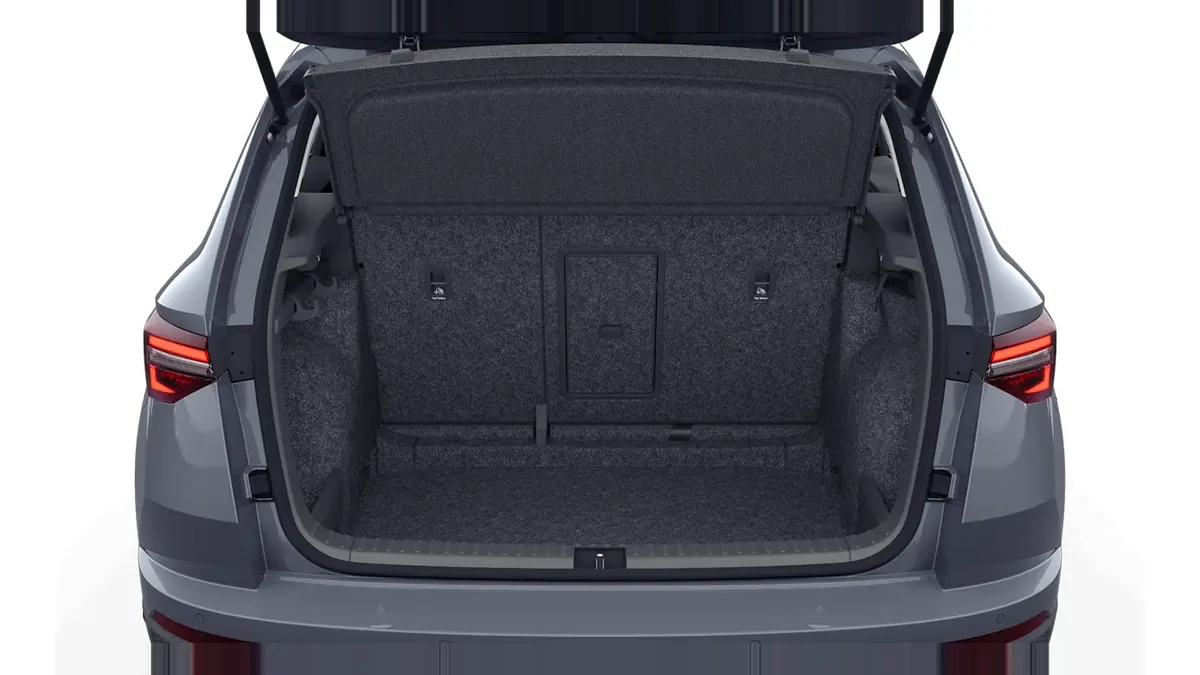 Škoda Karoq Selection 2.0 TDI DSG en renting en Barcelona — vista 10