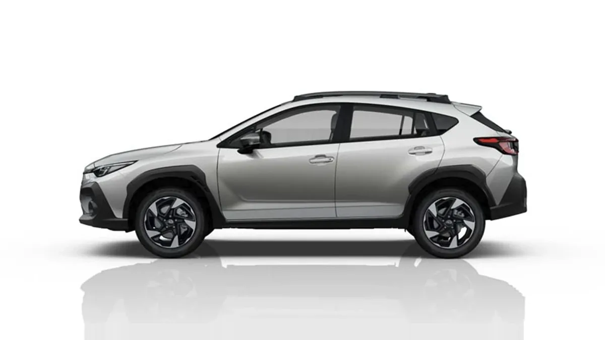 Subaru Crosstrek 2.0i Hybrid Field CVT en renting en Barcelona — Delantera