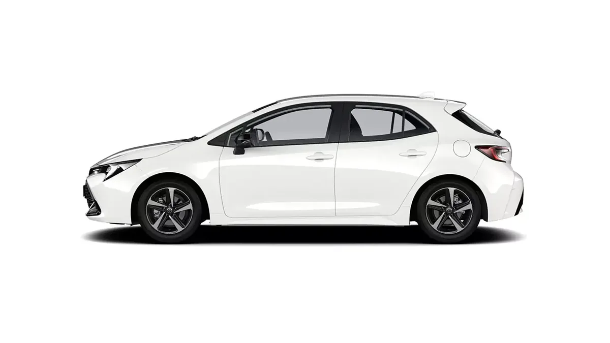Toyota Corolla 140H Active en renting en Barcelona — Trasera