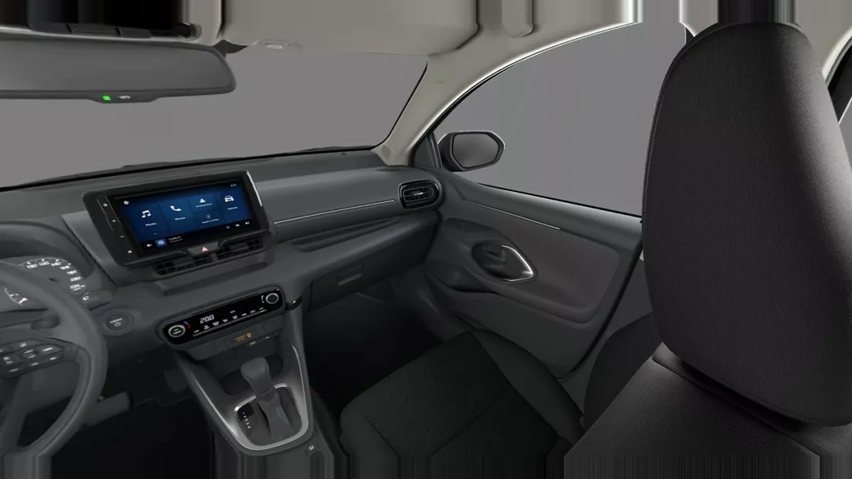 Toyota Yaris 120H 116CV Active en renting en Barcelona — vista 20