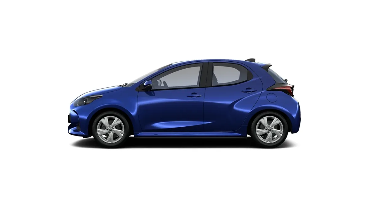 Toyota Yaris 120H 116CV Active en renting en Barcelona — Trasera
