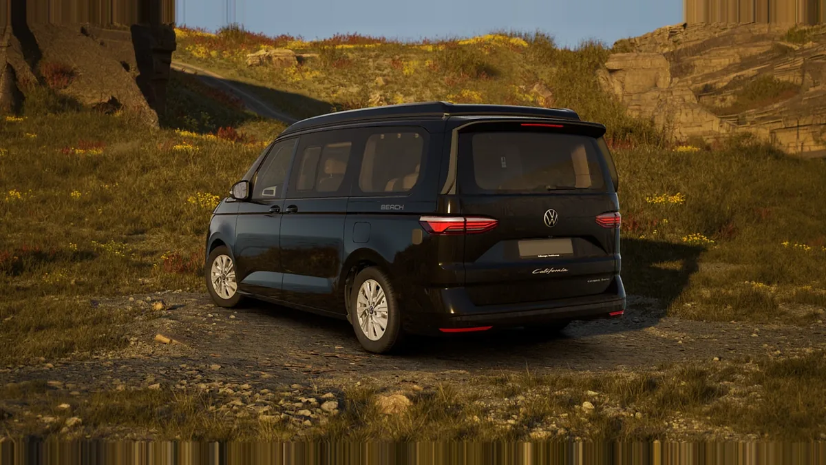 Volkswagen California Beach Tour 2.0 TDI 110kW (150CV) DSG en renting en Barcelona — Trasera